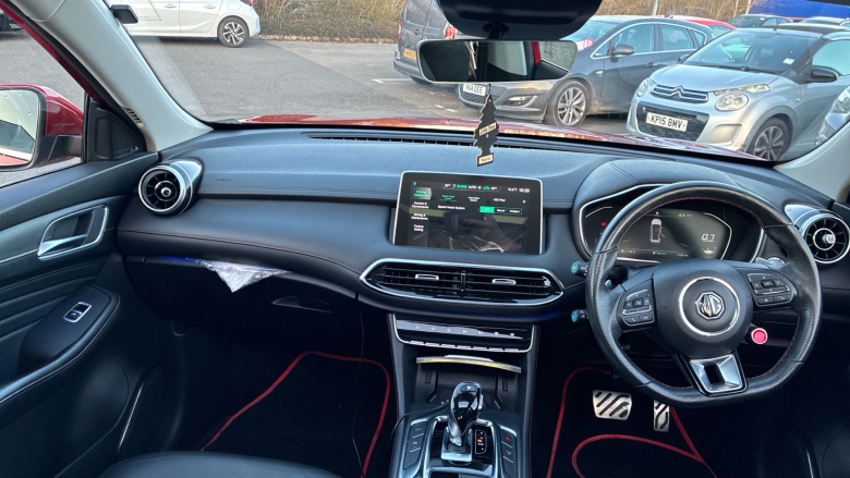 MG Hs 1.5 T-GDI Exclusive 5dr DCT Petrol Hatchback